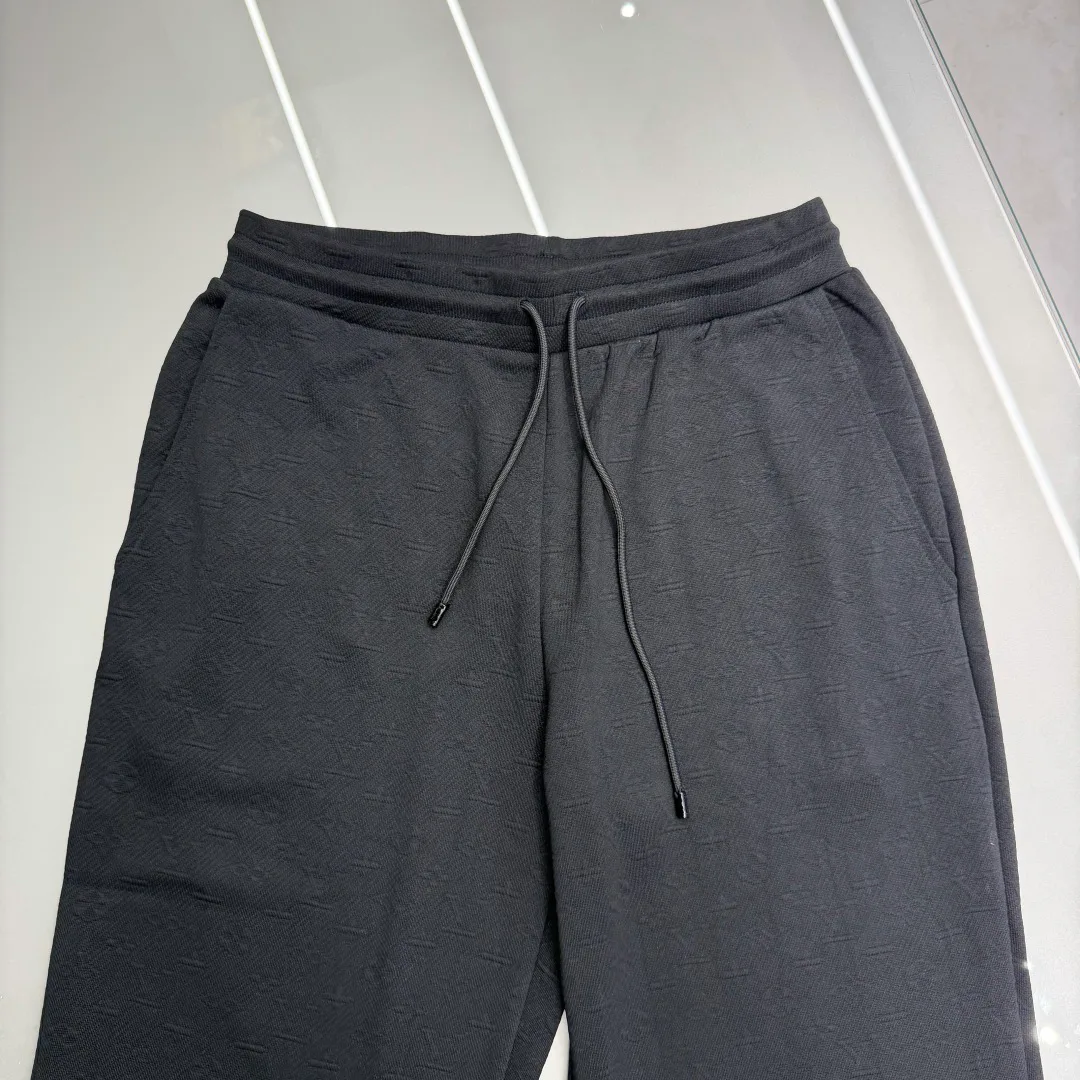 Men's Trousers LOUIS VUITTON 18431270