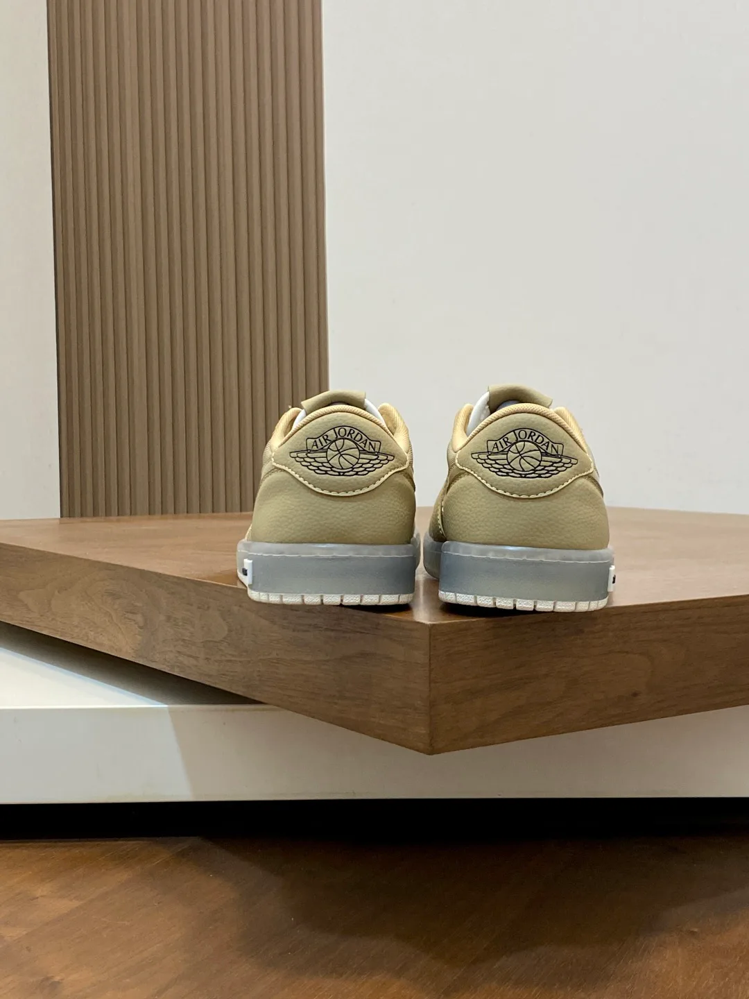 Men's Sneakers PRADA 18274570