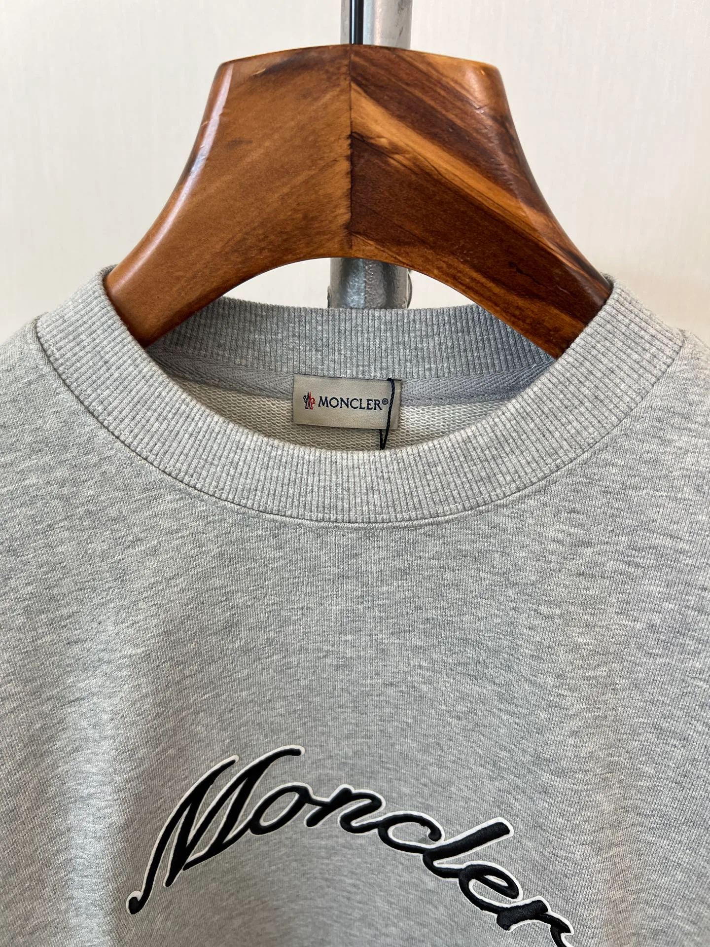 Men's Sweatshirts And Hoodies MONCLER 18395664