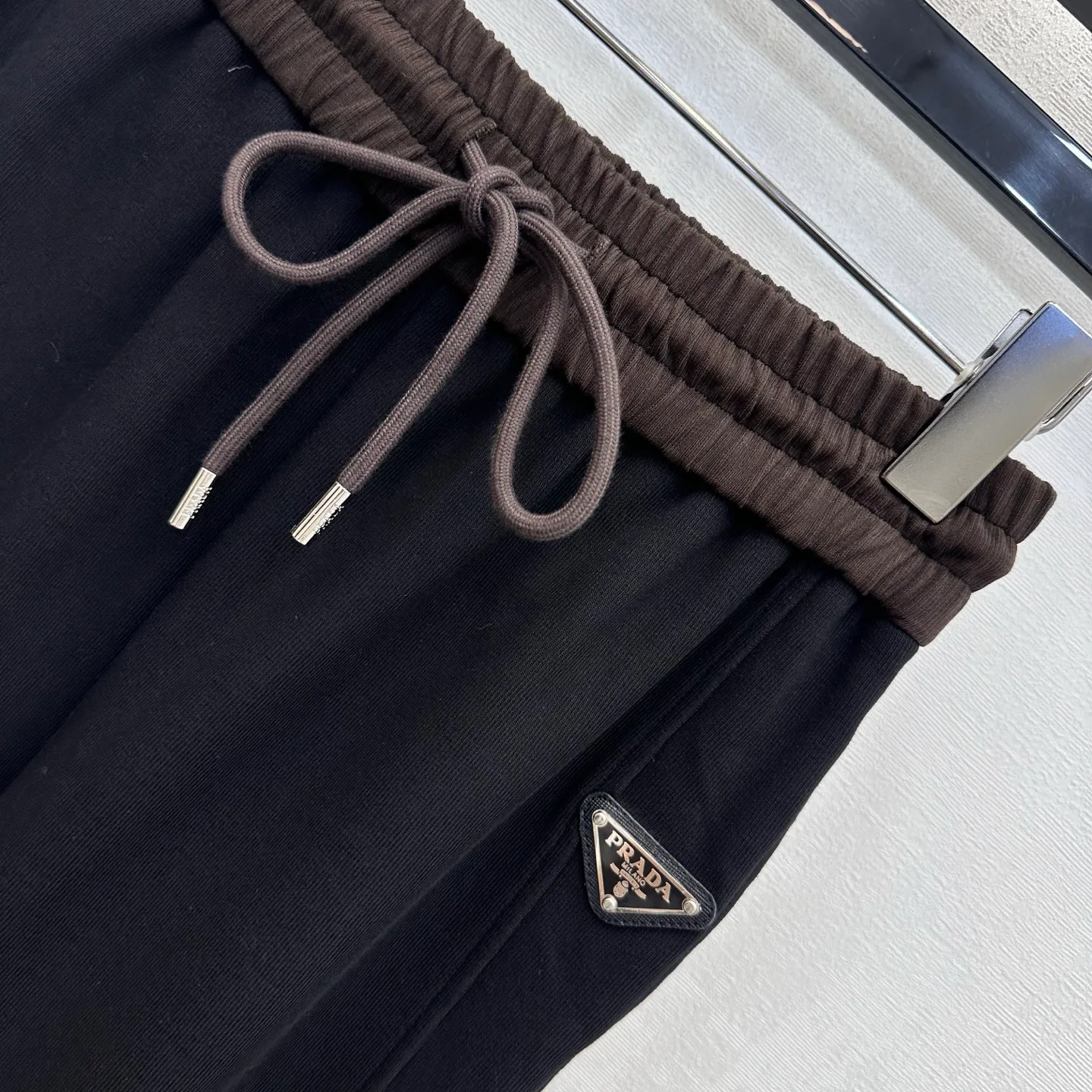 Women's Trousers PRADA 18327994