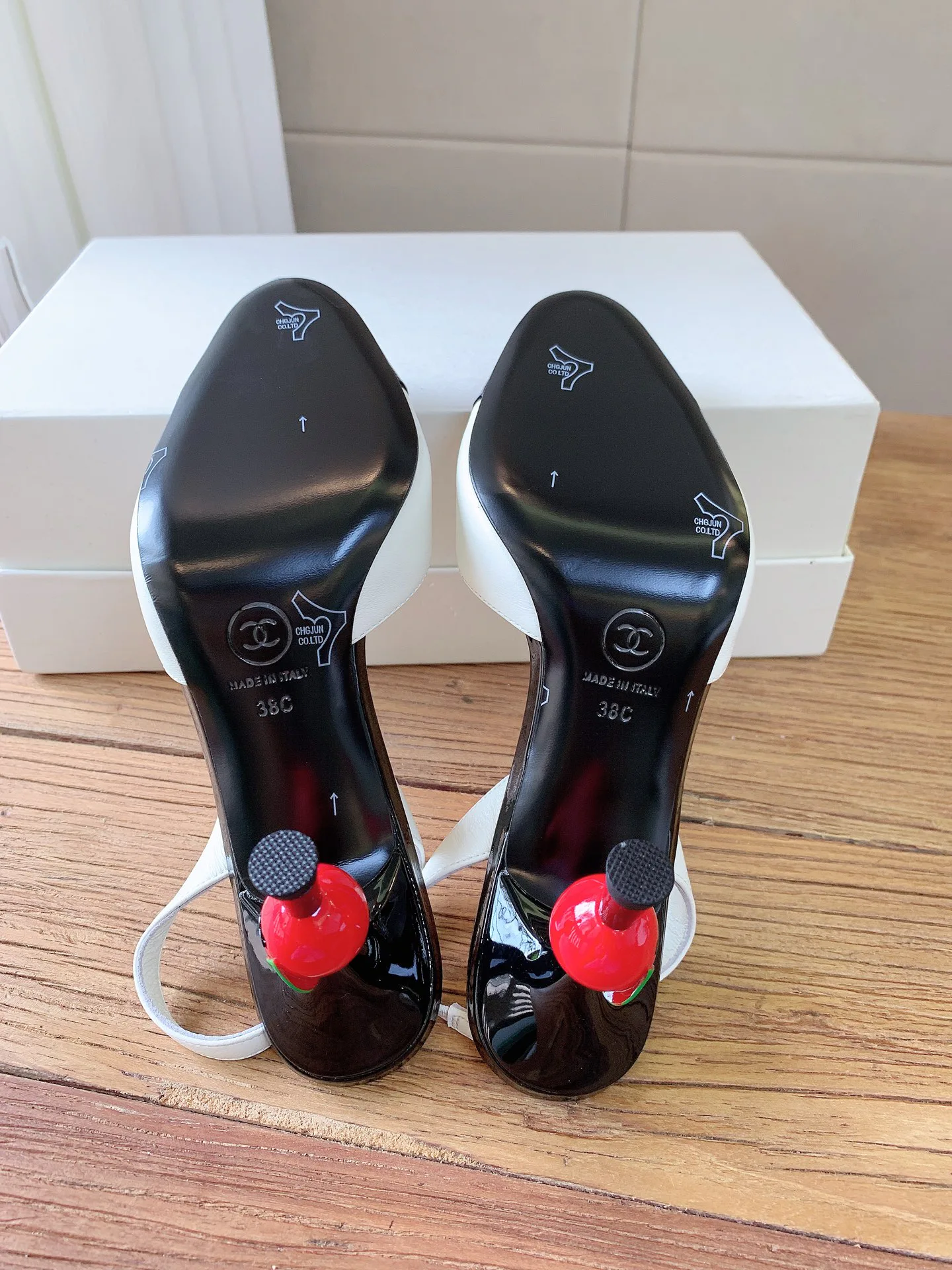 Women's Heels CHANEL 16942024
