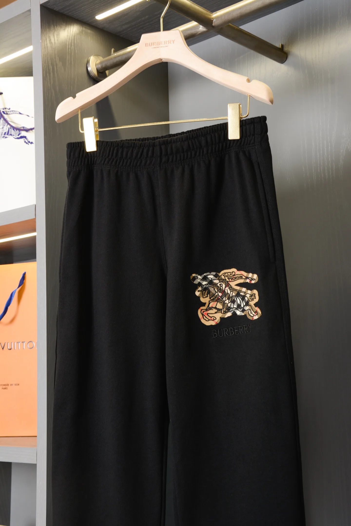 Men's Trousers BURBERRY 18141465