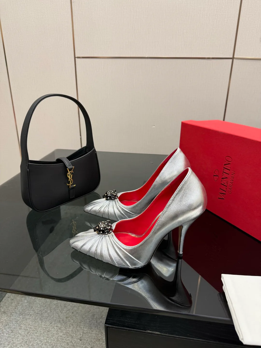 Women's Heels VALENTINO 17467433