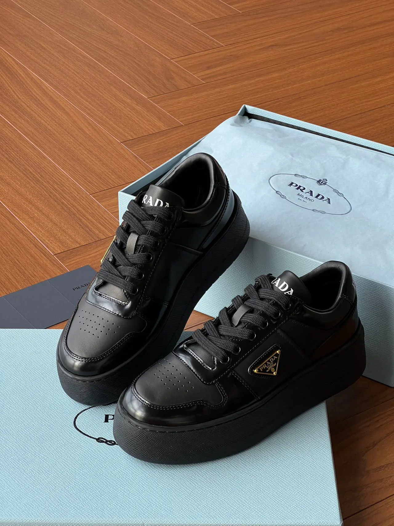 Women's Sneakers PRADA 18170787