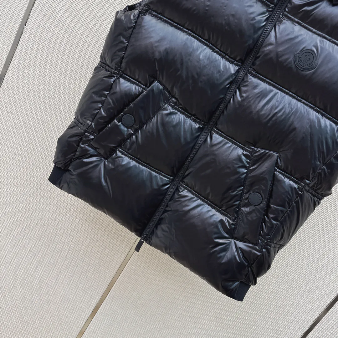 Women's Vests MONCLER 18012418