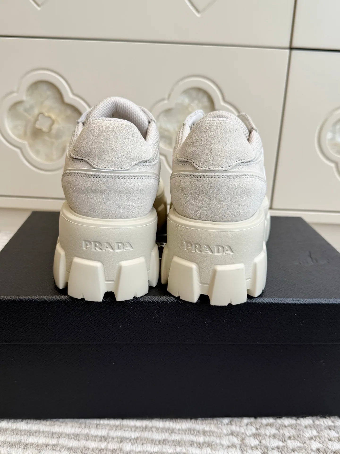 Women's Sneakers PRADA 18261280