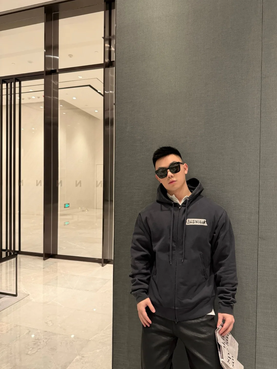 Men's Sweatshirts And Hoodies BALENCIAGA 17699436
