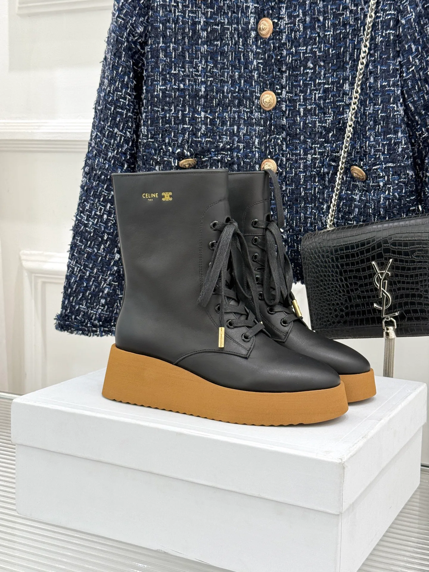 Women's Ankle Boots CELINE 18198306