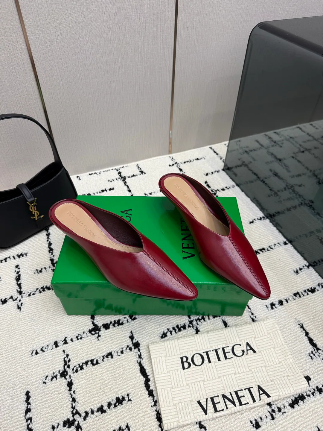 Women's Mules And Clogs BOTTEGA VENETA 18135181