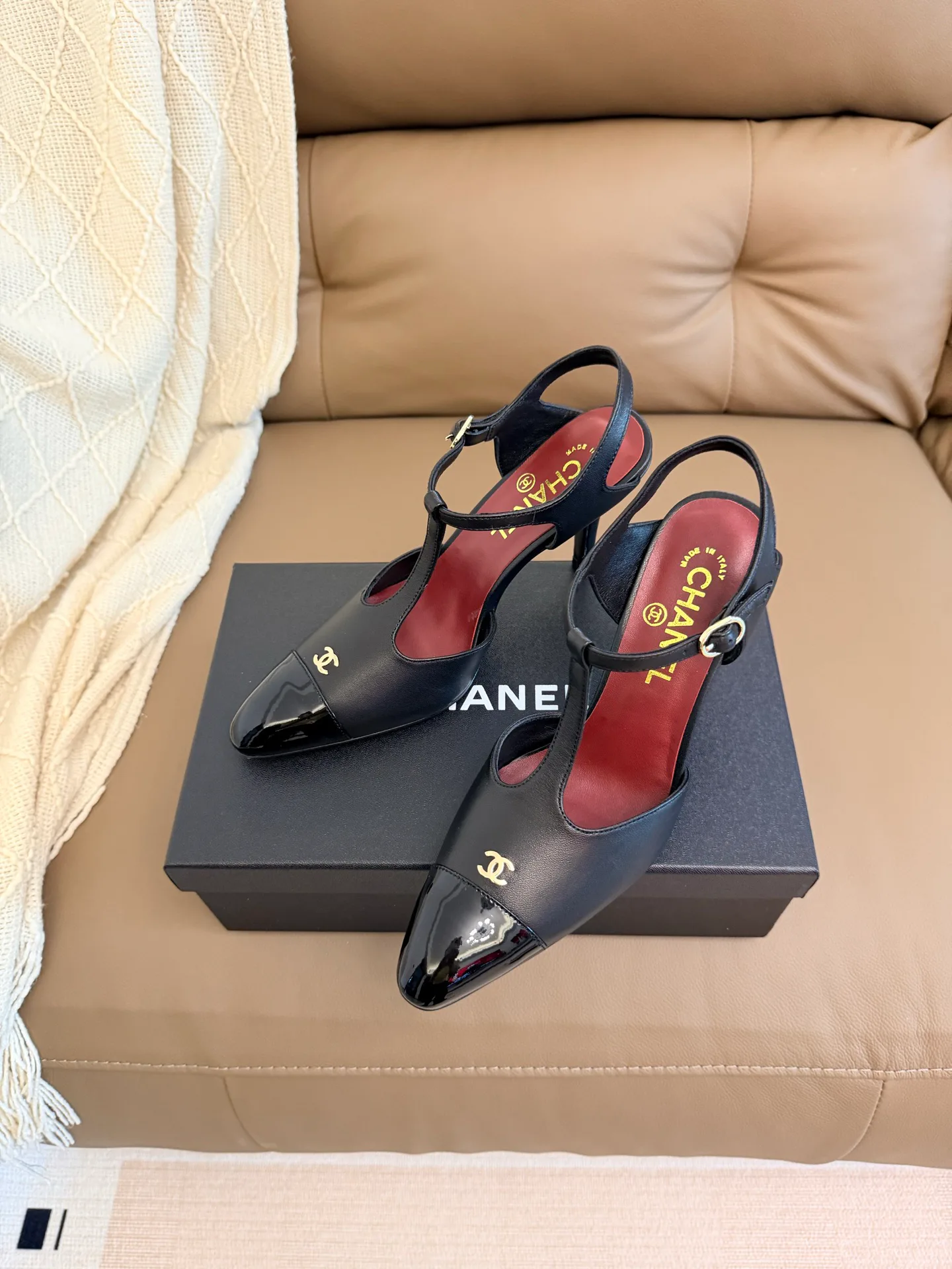 Women's Heels CHANEL 17510581