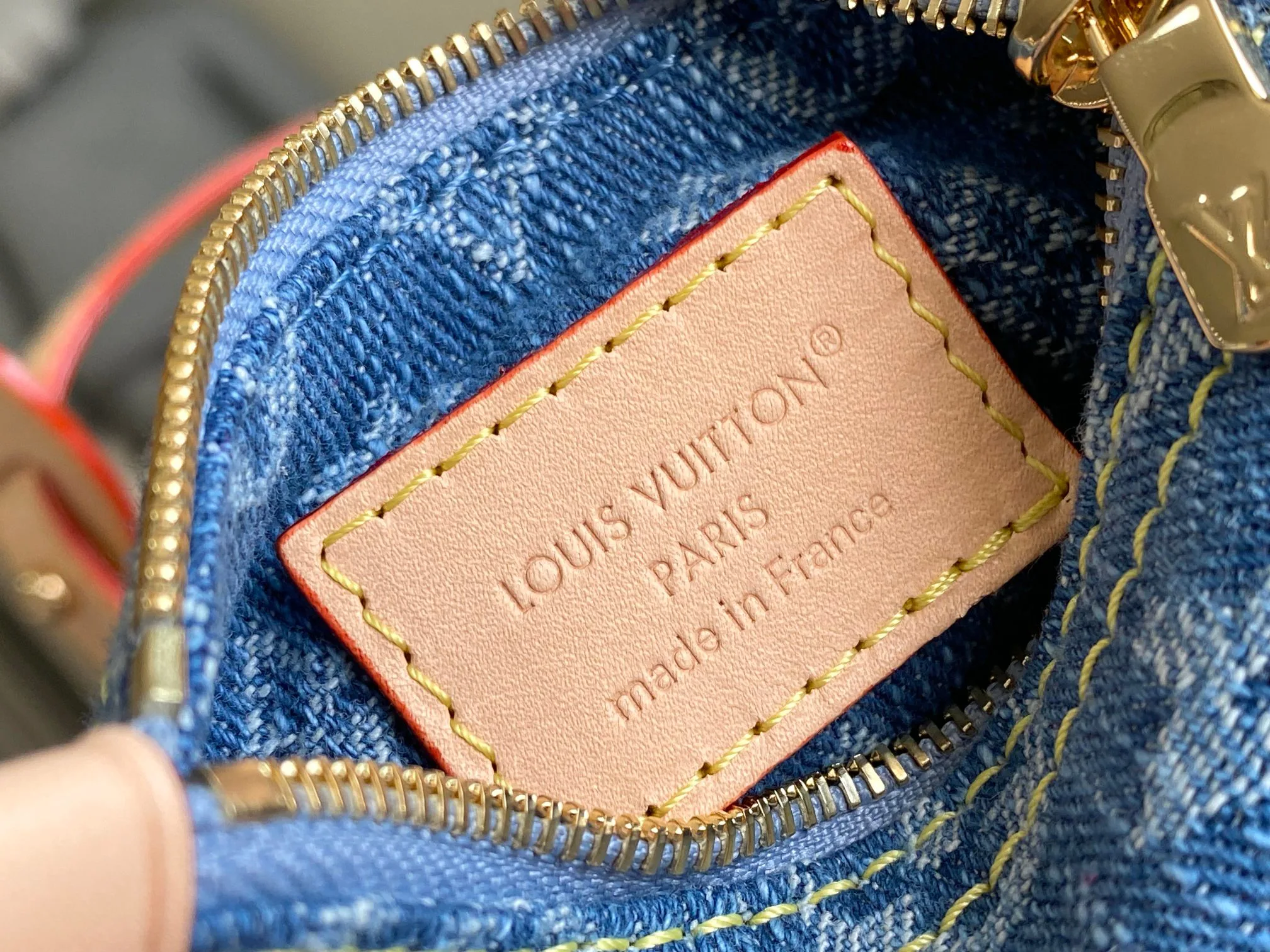 Women's Classic Handbags LOUIS VUITTON 17872086
