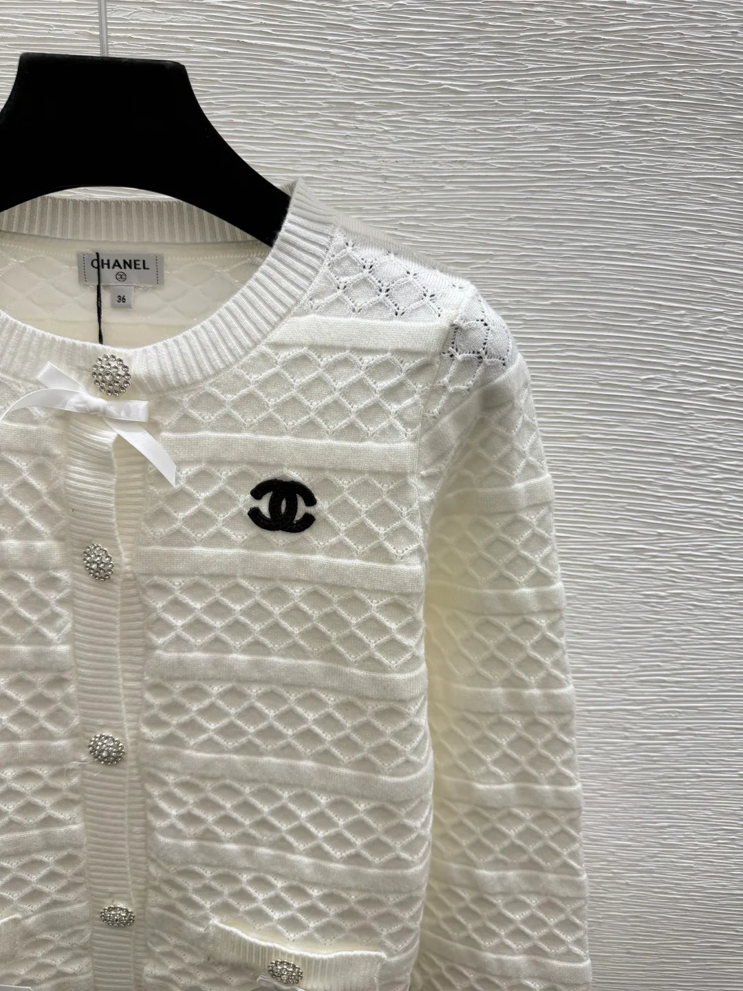 Women's Jumpers And Sweaters CHANEL 18021936