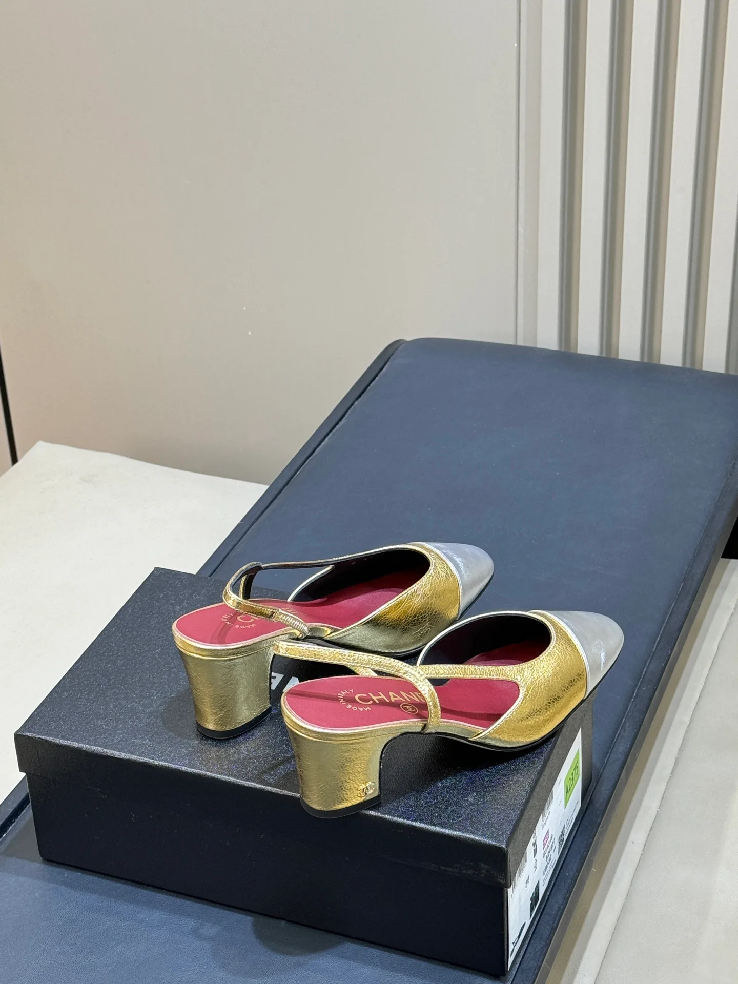 Women's Heels CHANEL 18073196