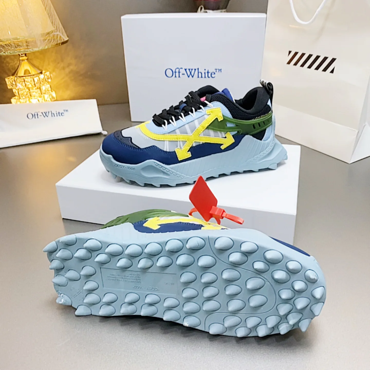 Women's Sneakers OFF-WHITE 17530542
