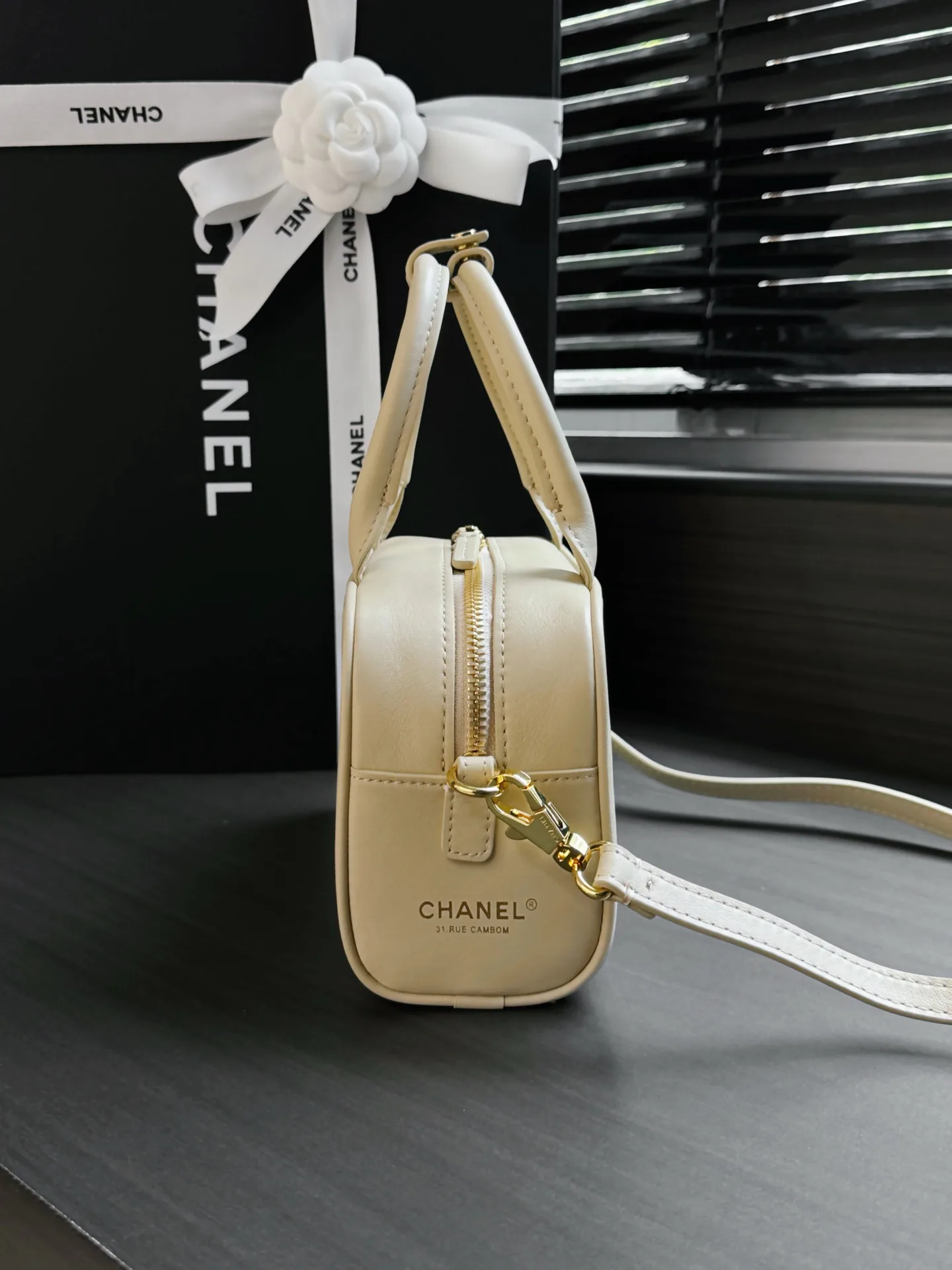 Women's Classic Handbags CHANEL 18147890