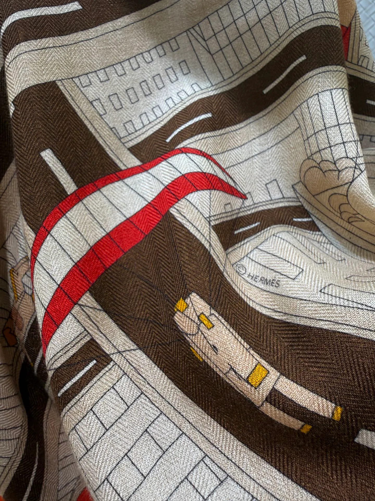 Silk Scarves HERMES 18519214