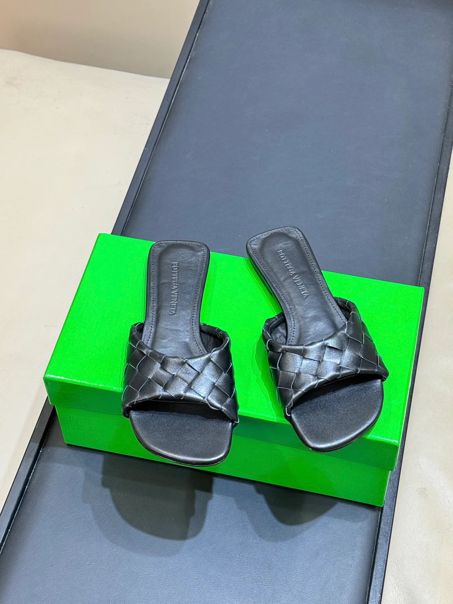 Women's Mules And Clogs BOTTEGA VENETA 18072977