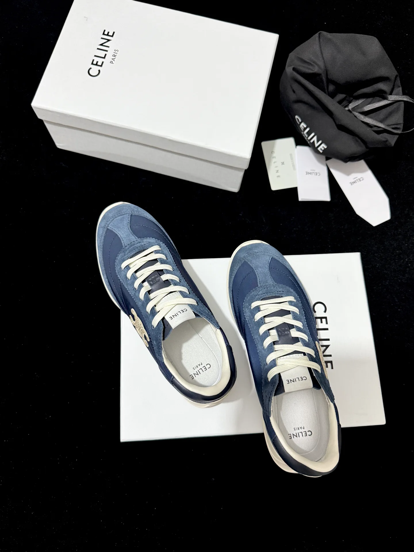 Women's Sneakers CELINE 18110387