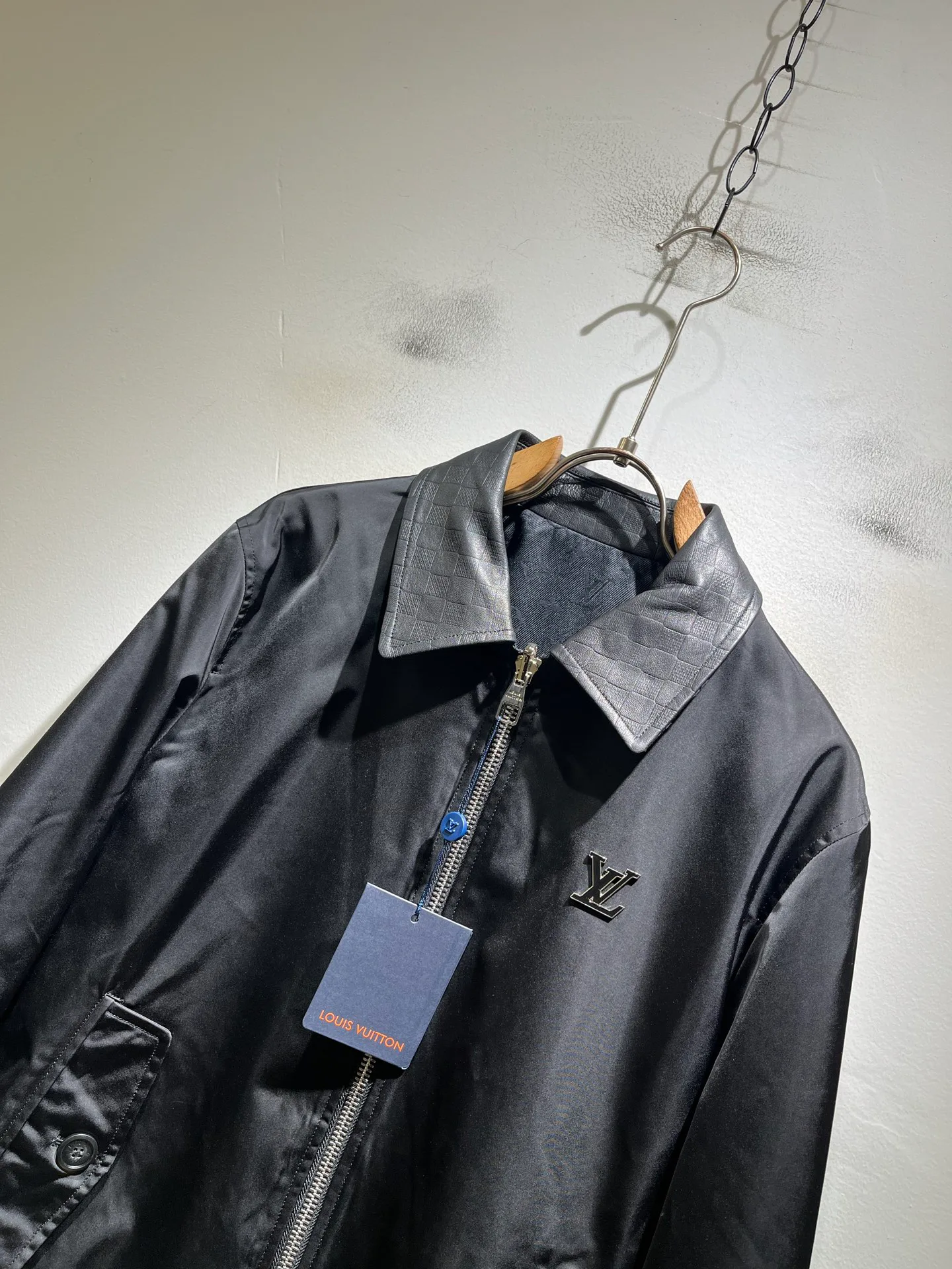 Men's Jackets And Down Jackets LOUIS VUITTON 18545932