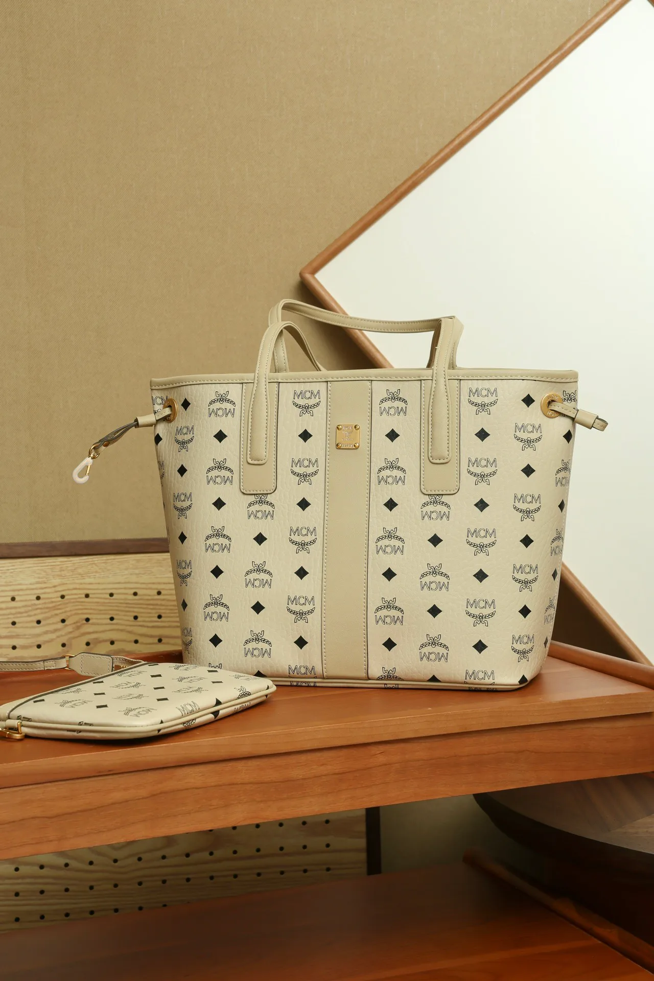 Women's Classic Handbags MCM 17896746