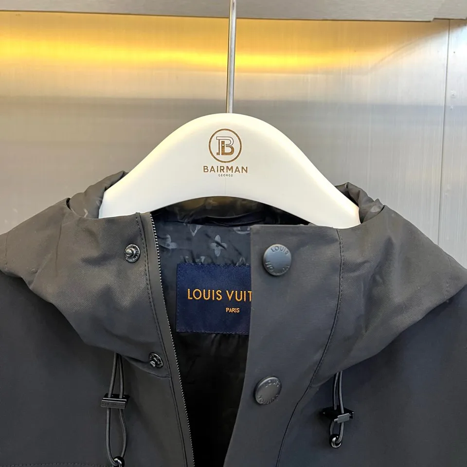 Men's Jackets And Down Jackets LOUIS VUITTON 18416784