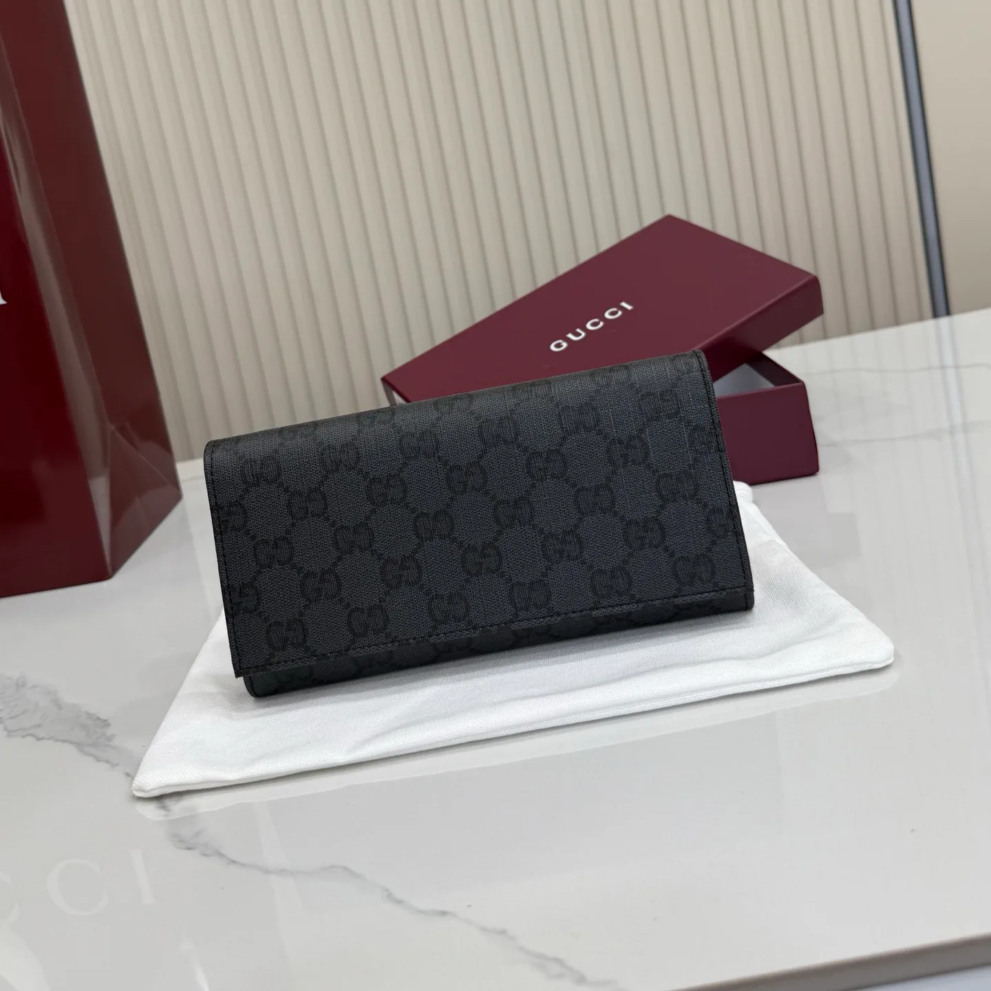 Women's Clutches GUCCI 17948292