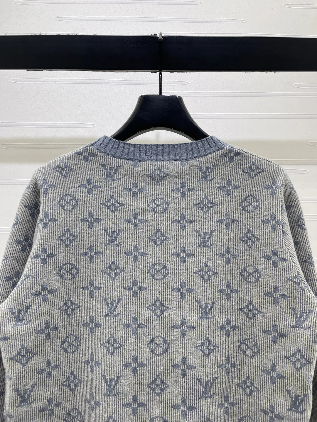 Women's Jumpers And Sweaters LOUIS VUITTON 18437165