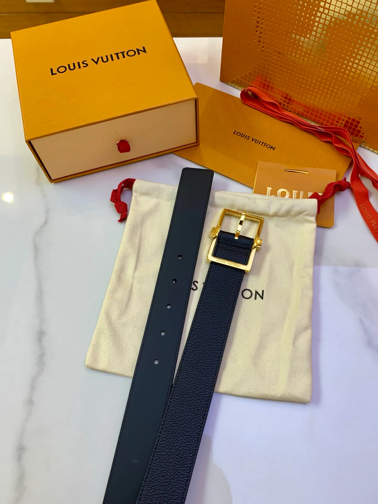 Belts LOUIS VUITTON 17682171