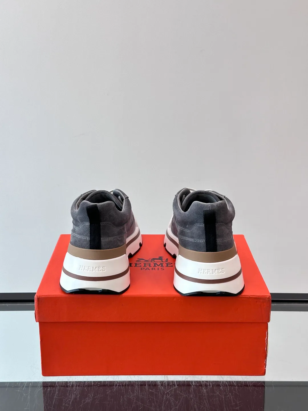Men's Sneakers HERMES 18500618