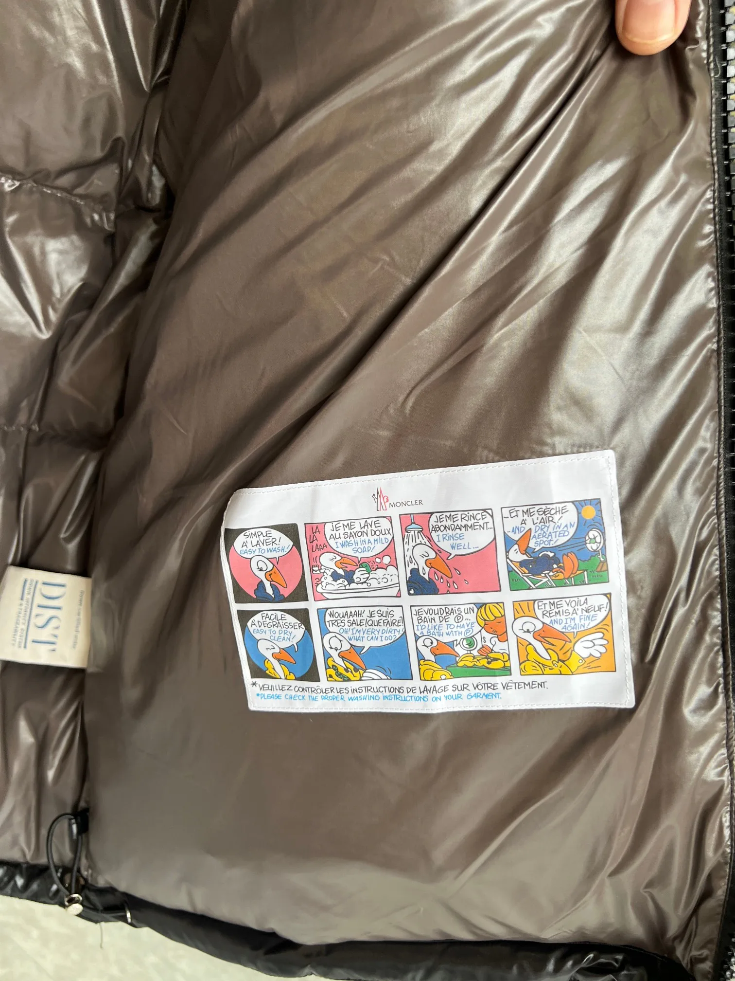 Women's Jackets And Down Jackets MONCLER 18415686