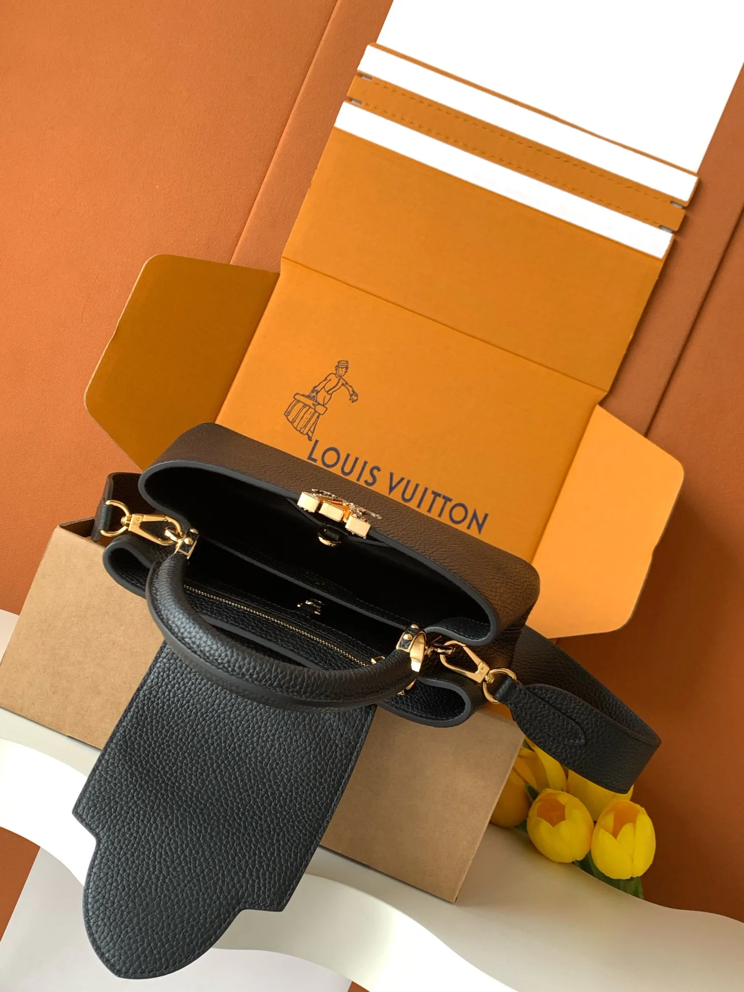 Women's Classic Handbags LOUIS VUITTON 18520989