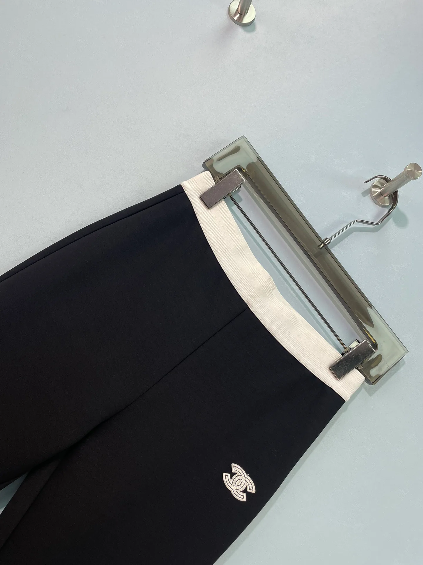 Women's Trousers CHANEL 17893096