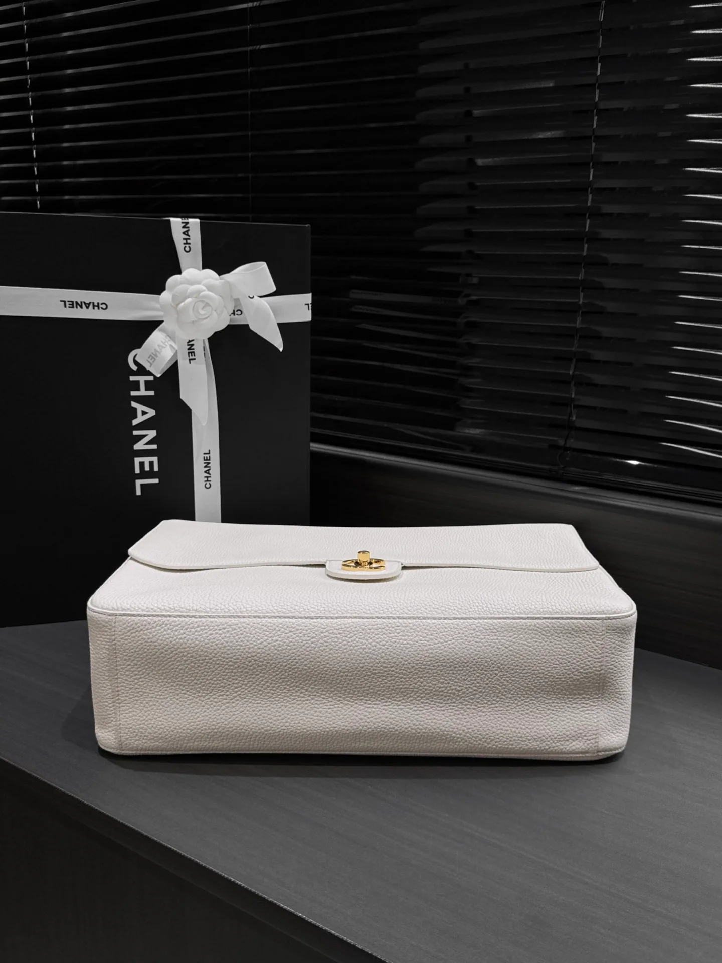 Women's Classic Handbags CHANEL 18147985