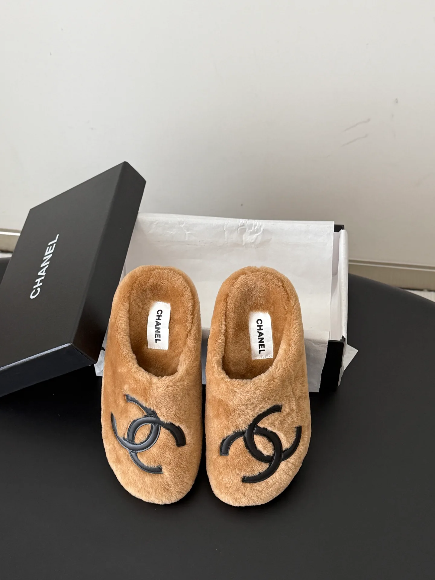 Women's Slippers CHANEL 18154672