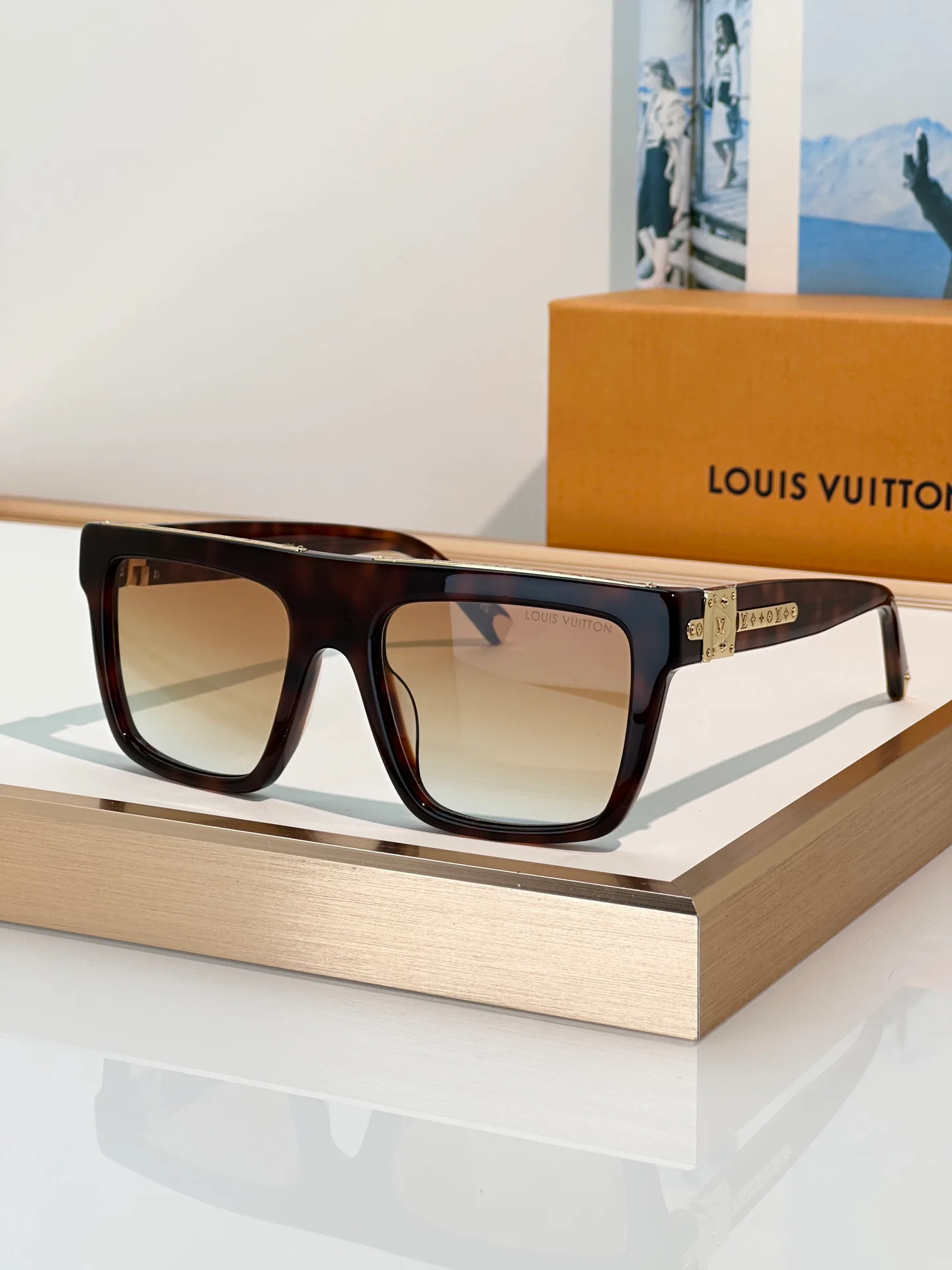 Glasses LOUIS VUITTON 18520259