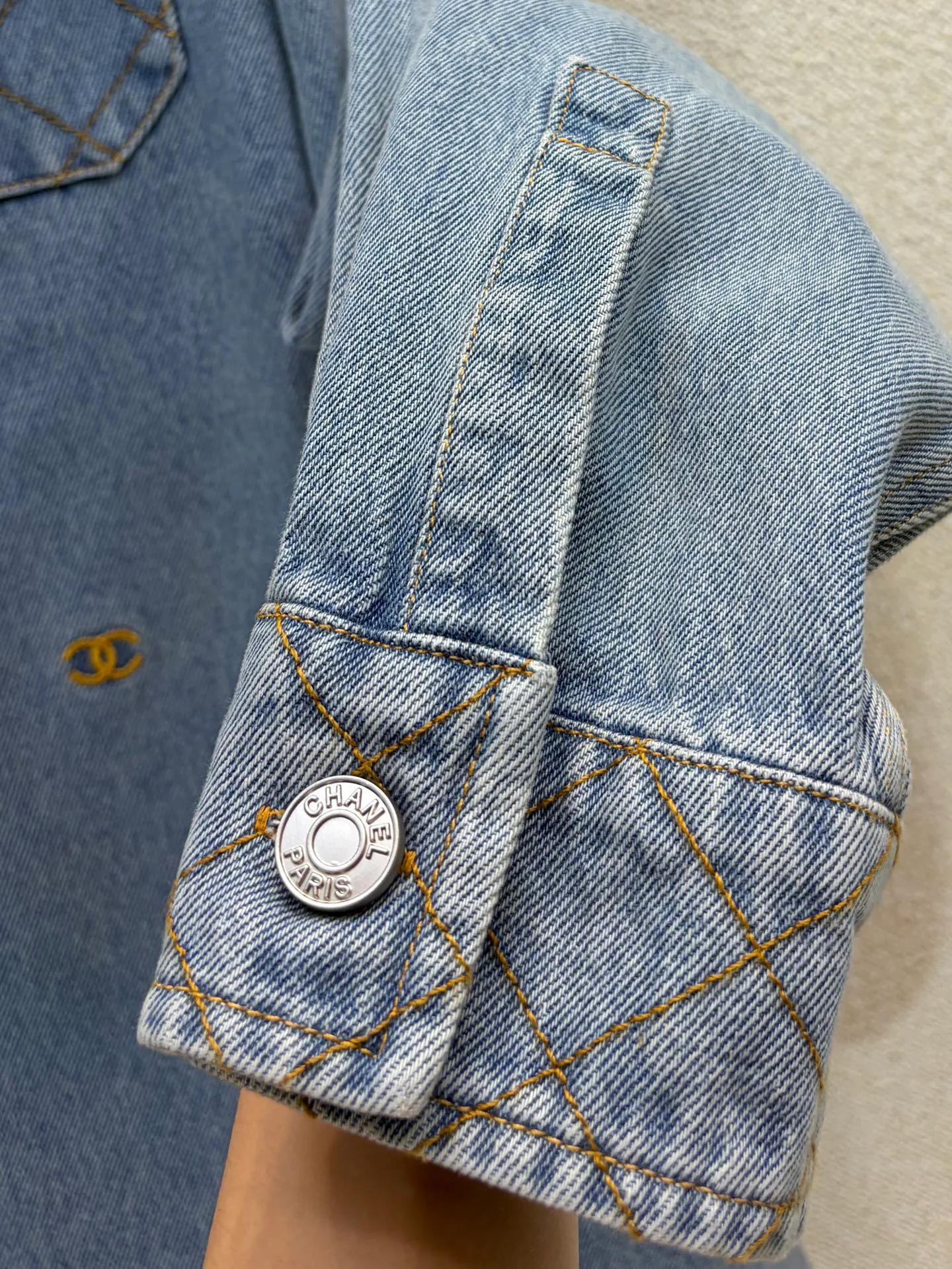 Women's Shirts CHANEL 18127954