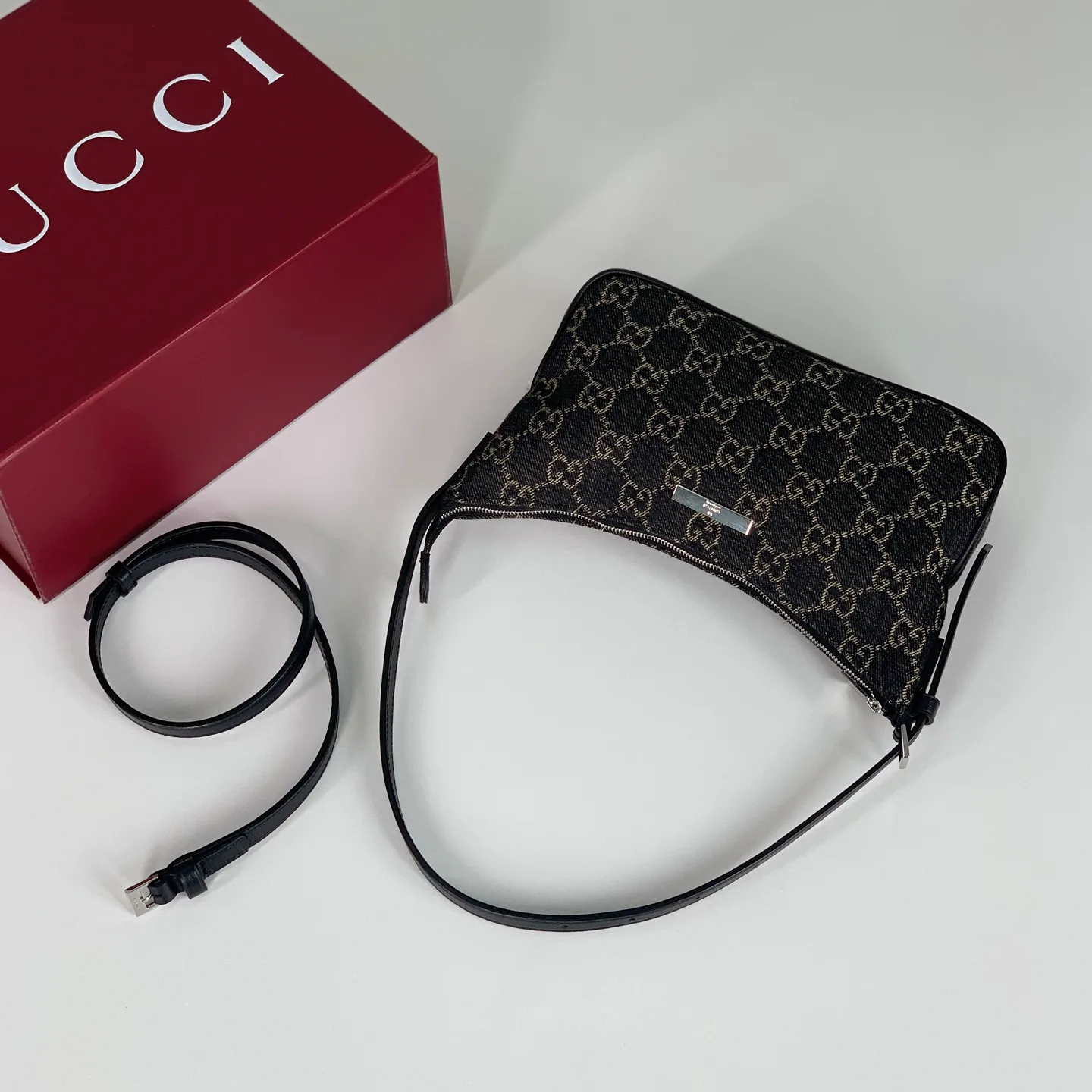 Women's Shoulder Bags GUCCI 17496225