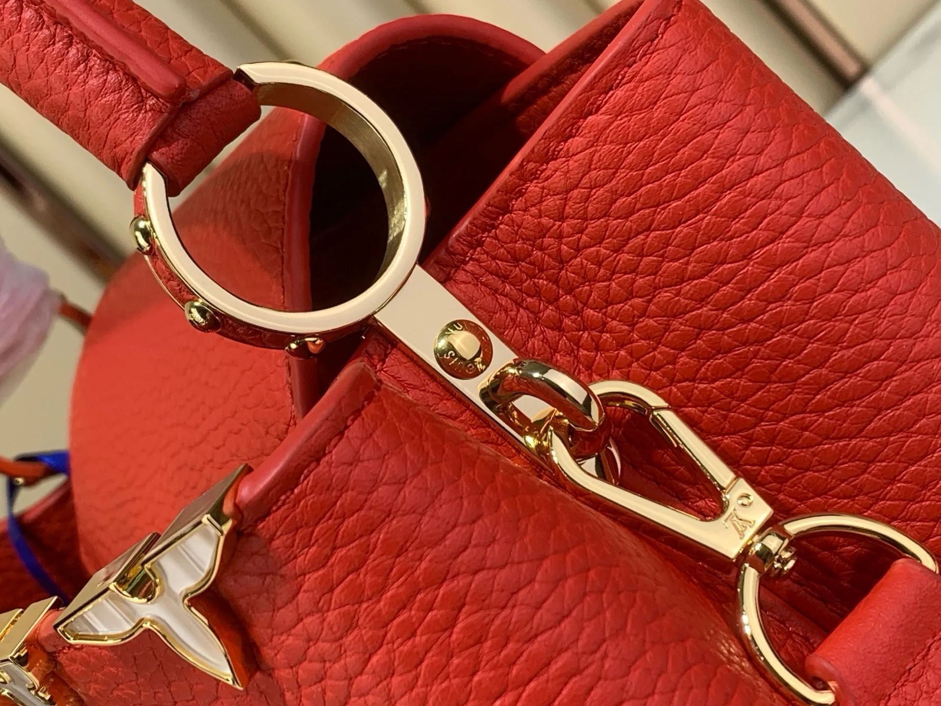Women's Classic Handbags LOUIS VUITTON 17499354