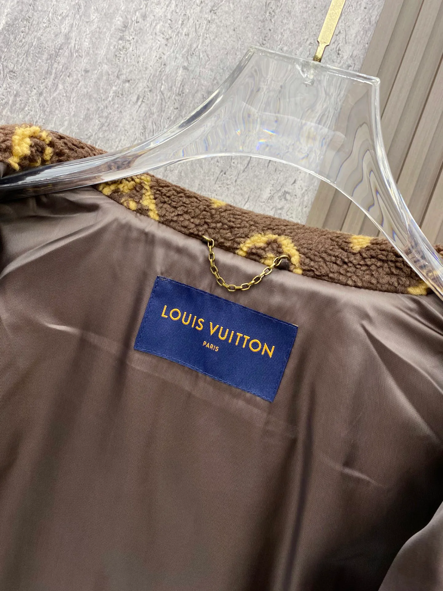 Men's Jackets And Down Jackets LOUIS VUITTON 17974399