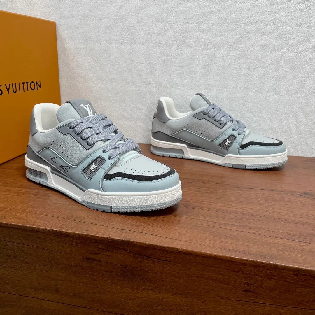 Men's Sneakers LOUIS VUITTON 17461096