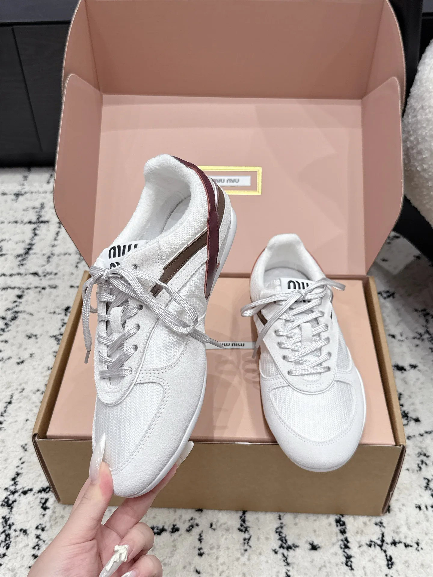 Women's Sneakers MIU MIU 18133261