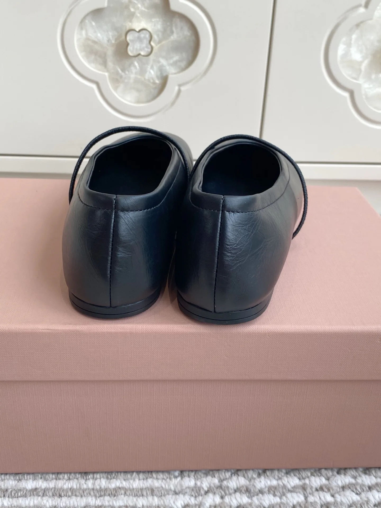 Women's Ballet Flats MIU MIU 17522713
