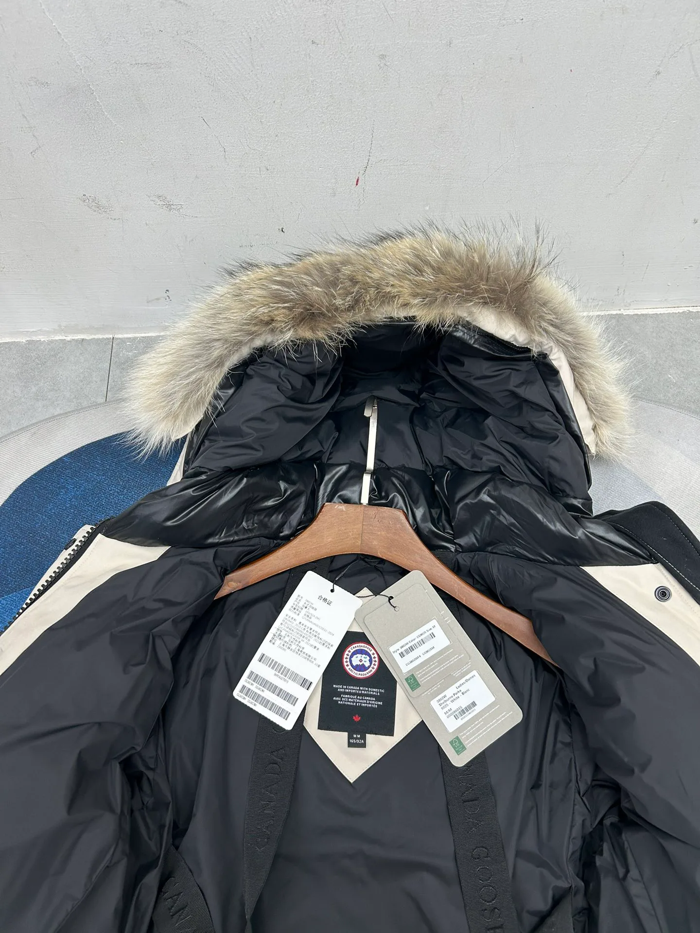 Women's Jackets And Down Jackets CANADA GOOSE 18188606
