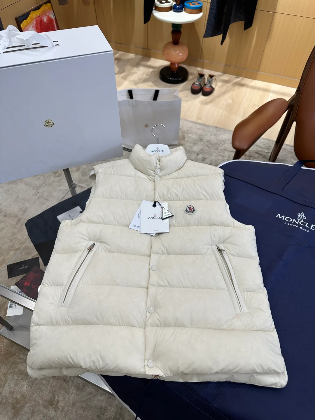 Men's Vests MONCLER 18260930