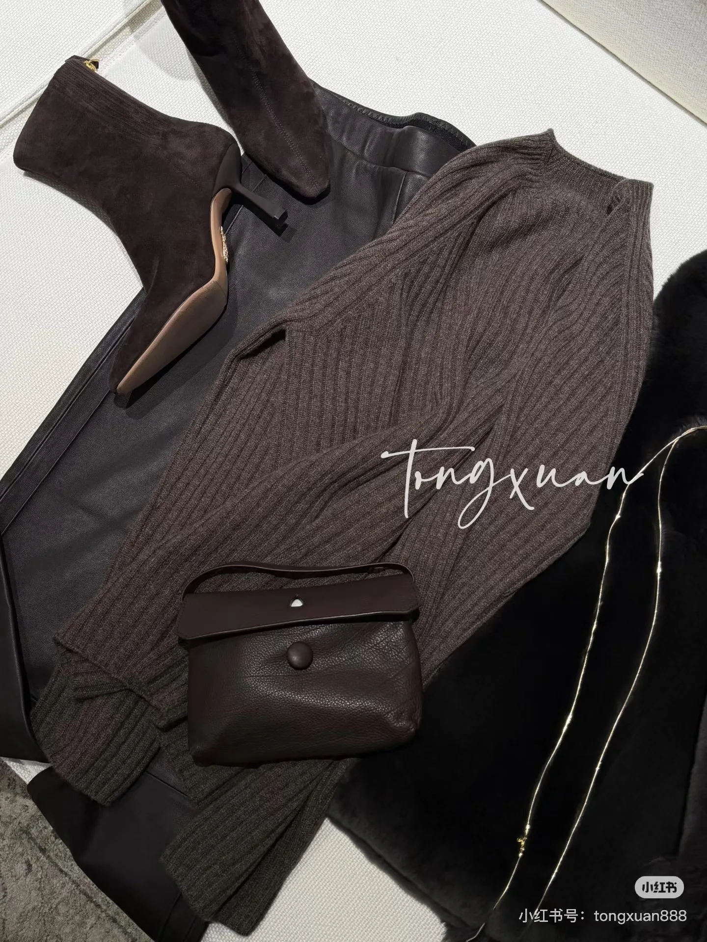 Women's Classic Handbags THE ROW 18063691