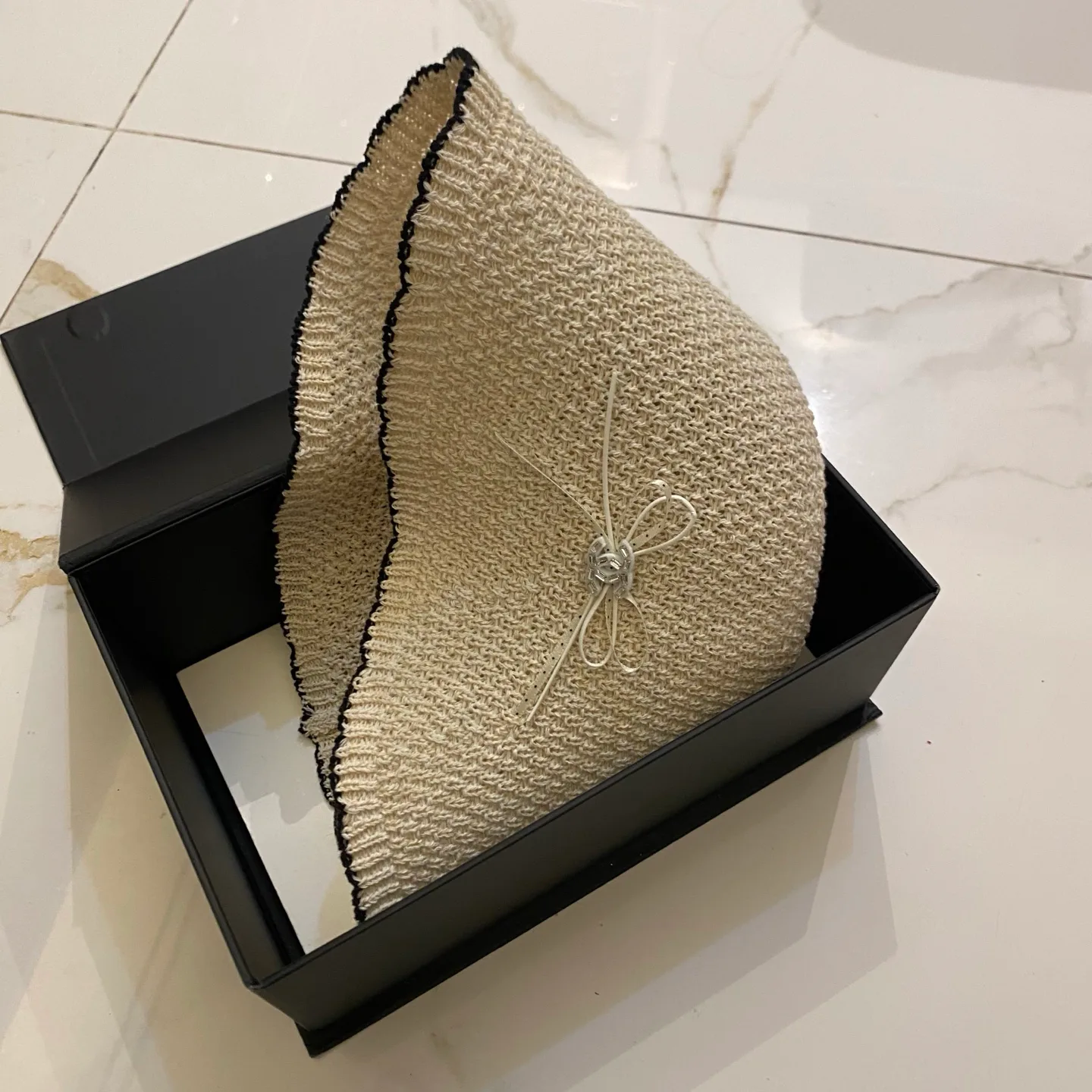 Hats CHANEL 17498306