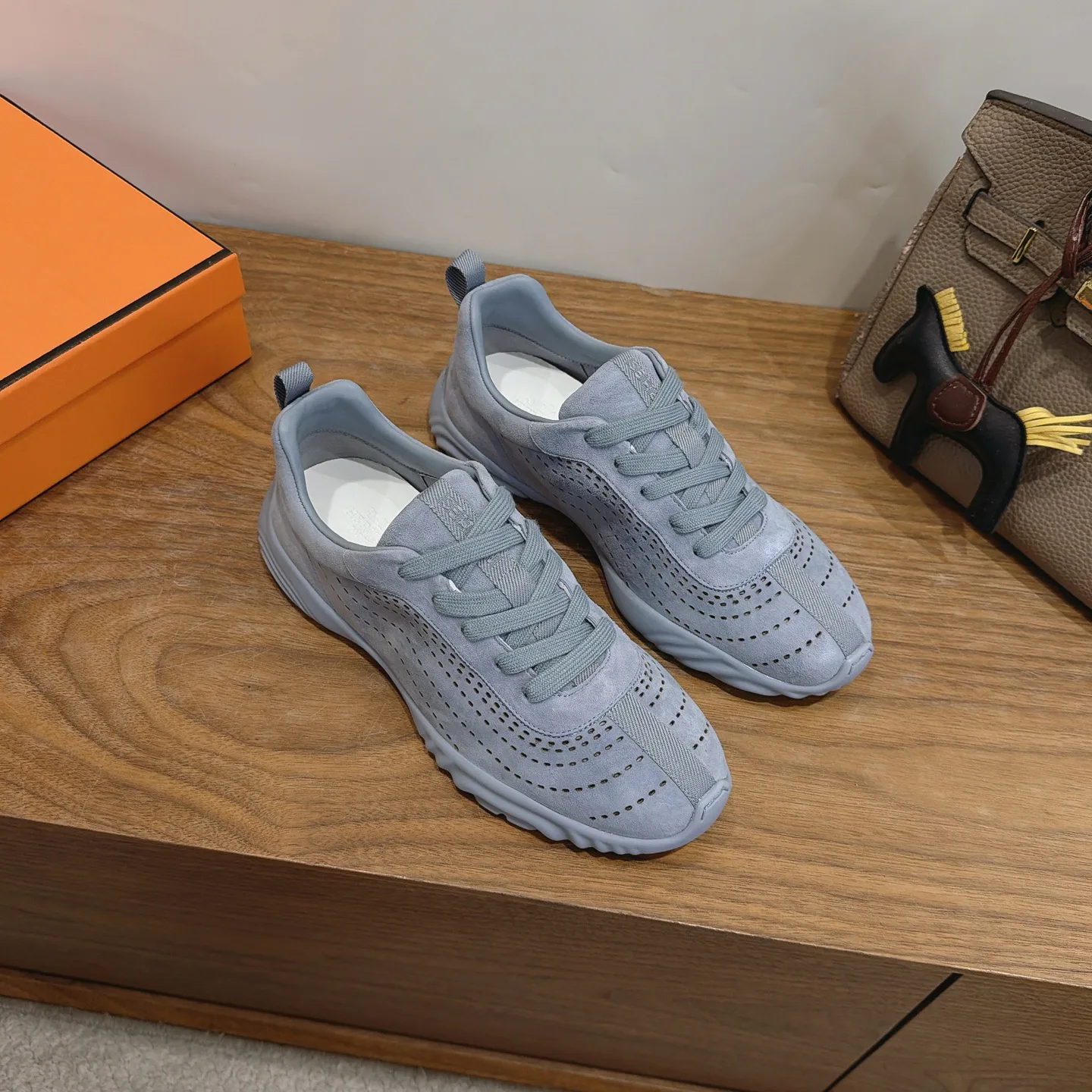 Women's Sneakers HERMES 18230949