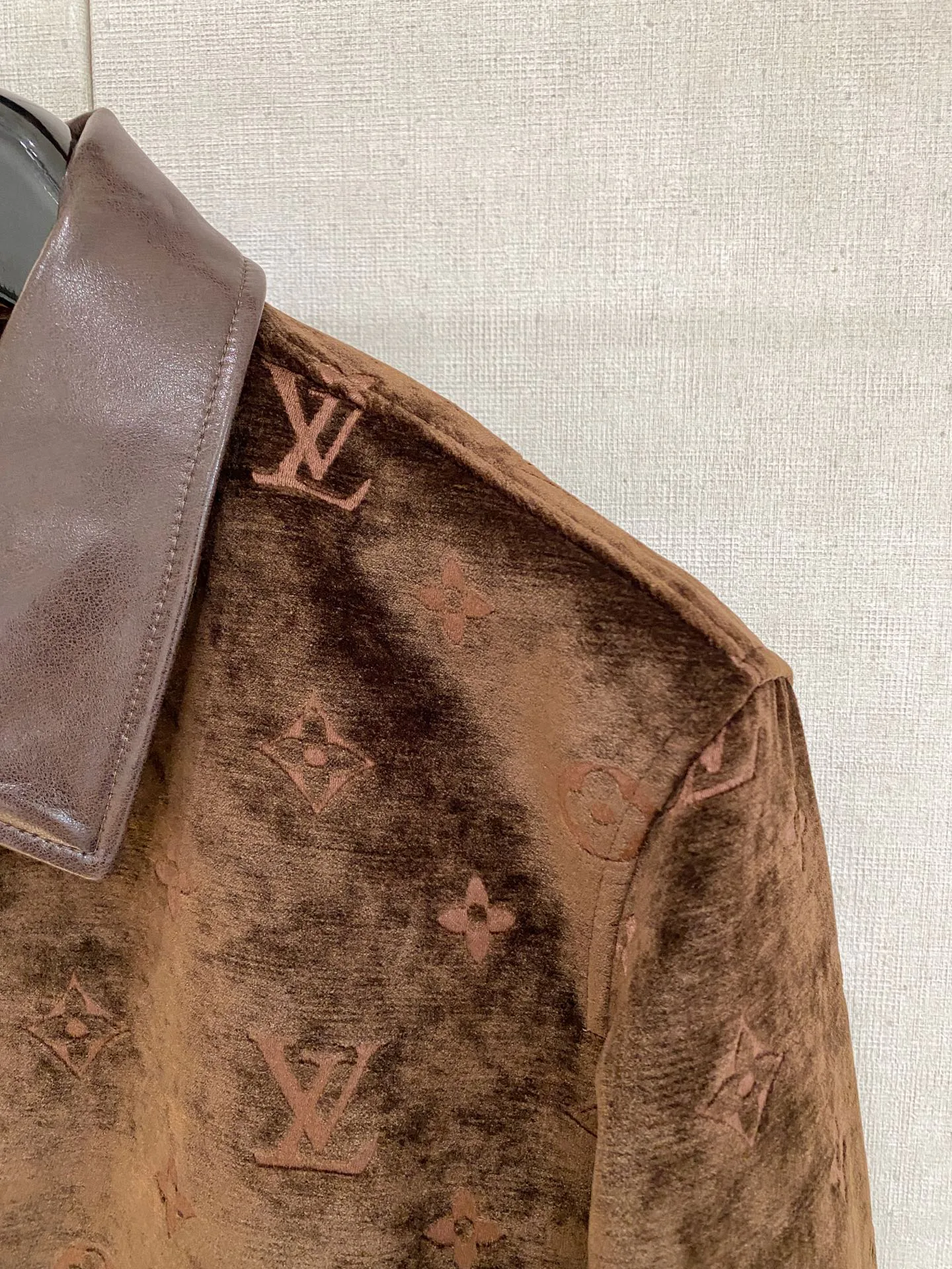 Men's Jackets And Down Jackets LOUIS VUITTON 18273020