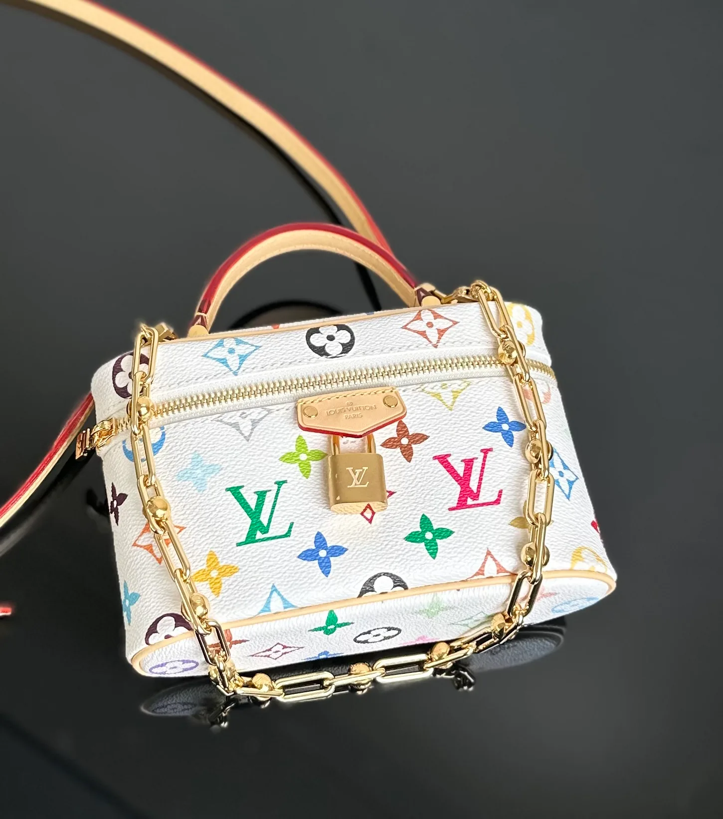 Women's Classic Handbags LOUIS VUITTON 18376439