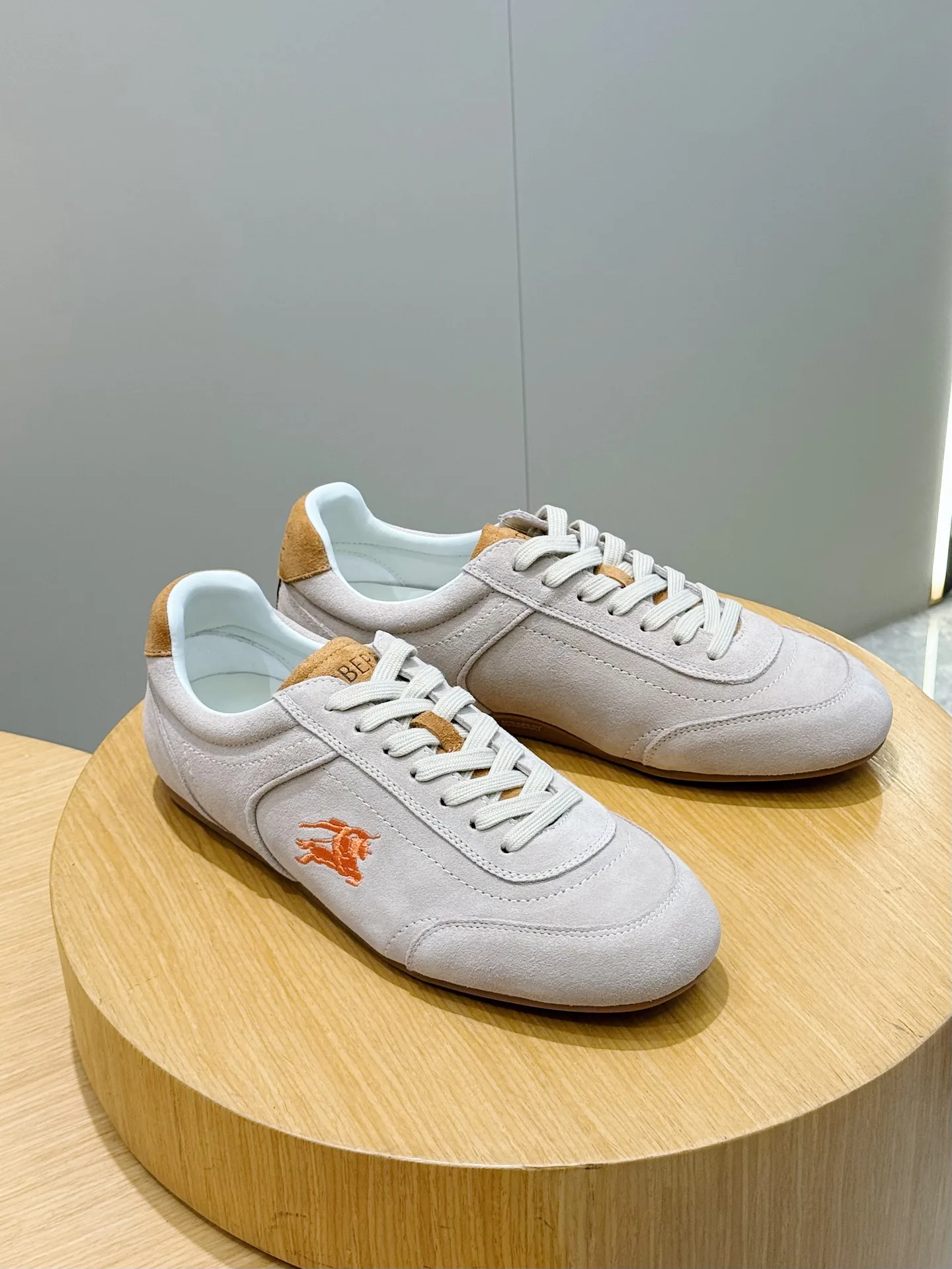Men's Sneakers BURBERRY 18101452